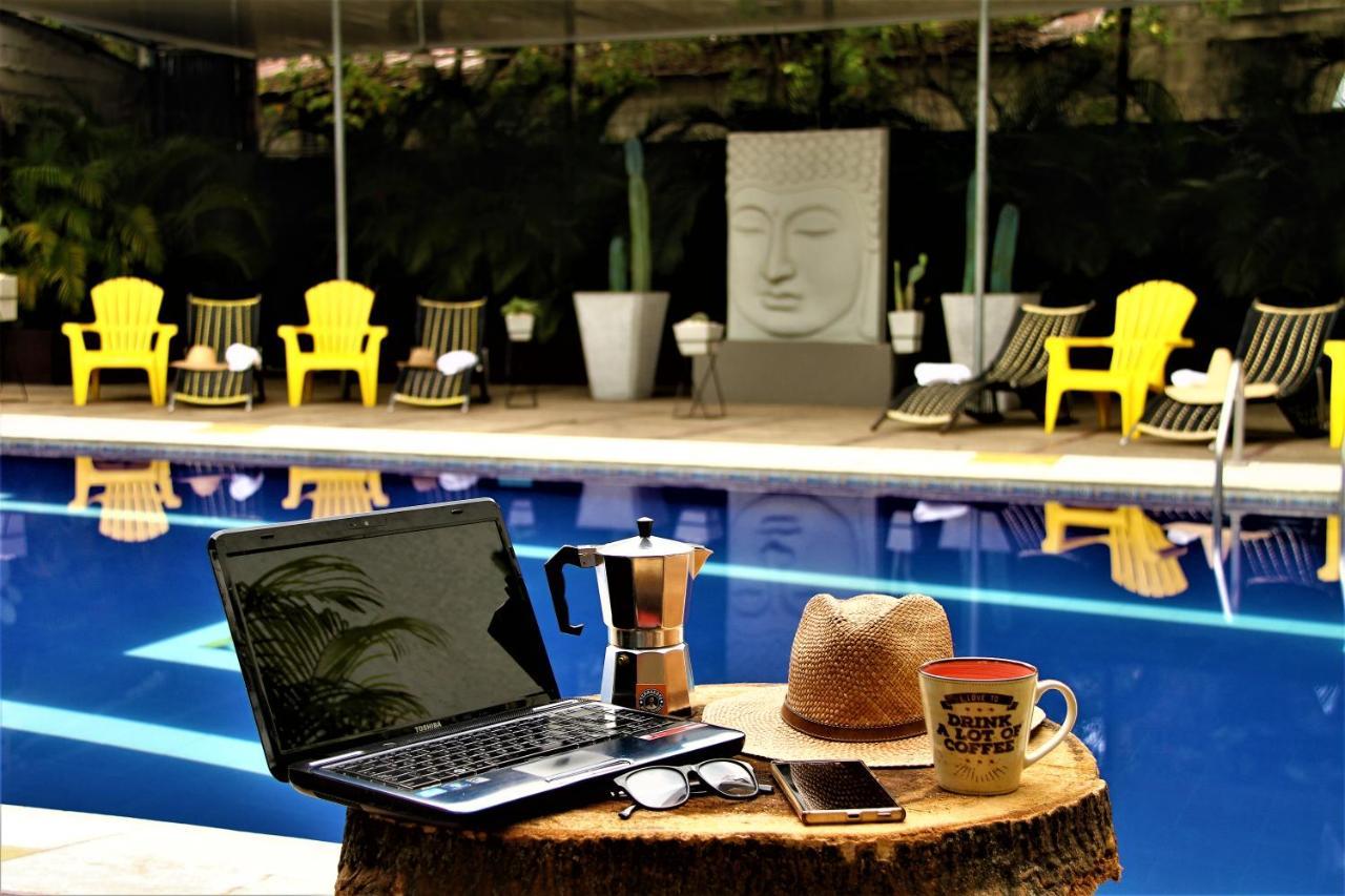 Hotel Boutique Budapez ออนดา ภายนอก รูปภาพ