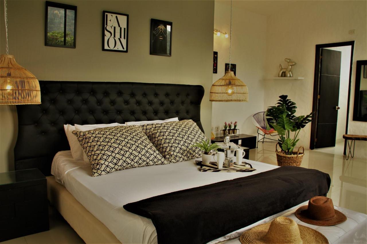 Hotel Boutique Budapez ออนดา ภายนอก รูปภาพ