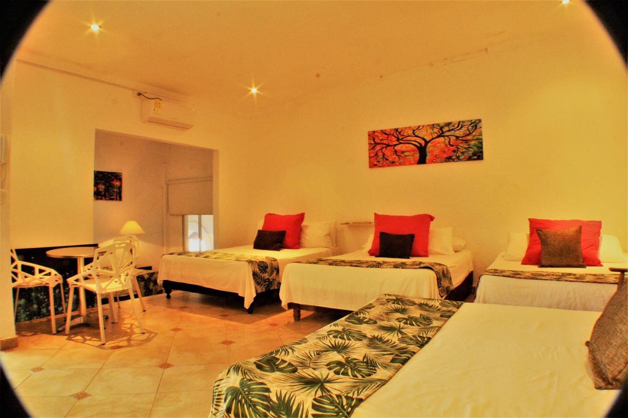 Hotel Boutique Budapez ออนดา ภายนอก รูปภาพ